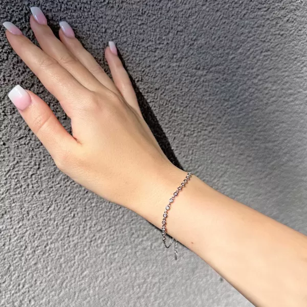 Strieborný náramok s malými zirkónmi 13031.1