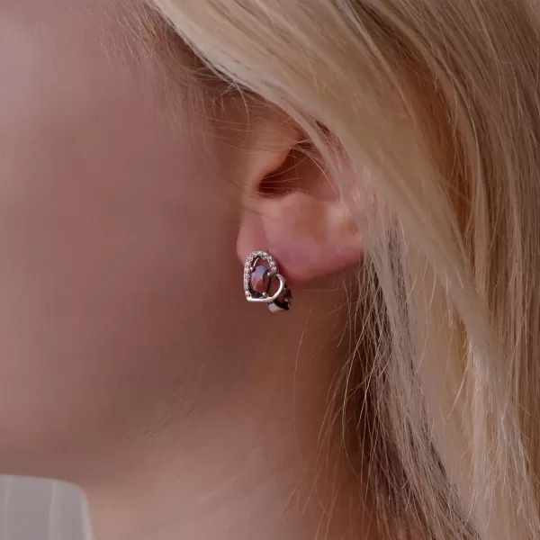Strieborné náušnice luxusné s pravými minerálnymi kameňmi červené srdce 11496.3 garnet chekker