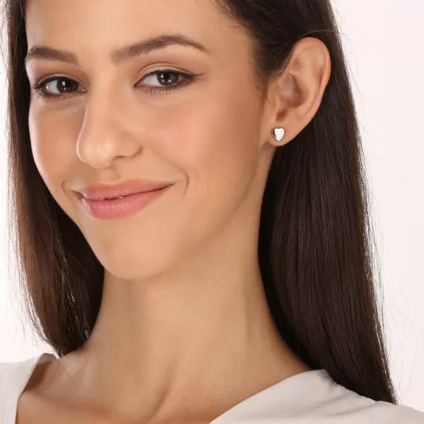 Strieborné náušnice lesklé srdiečko s malým zirkónom 11546.1 crystal