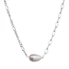 Strieborný náhrdelník s riečnou oválnou perlou 22049.1
