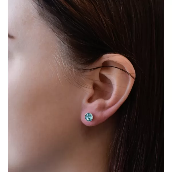 Strieborné náušnice pecka so Swarovski kryštálmi modré okrúhle 31113.3 light turquoise