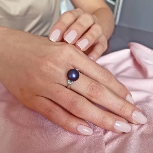 Strieborný prsteň s peacock riečnou perlou 25002.3