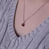 Strieborný náhrdelník luxusný s pravými minerálnymi kameňmi červená slza 12089.3 garnet