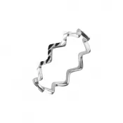 Strieborný prsteň zubatý s ozdobným prelisovaním 65008