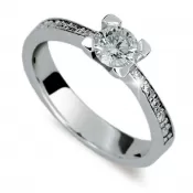 Dámsky prsteň s diamantmi DF1961
