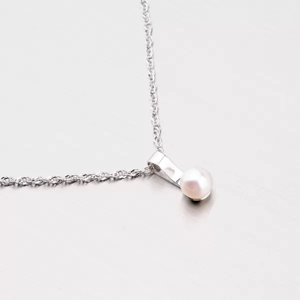 Zlatý prívesok s perlou 357-0103