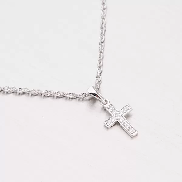 Krížik so zirkónmi 227-0049