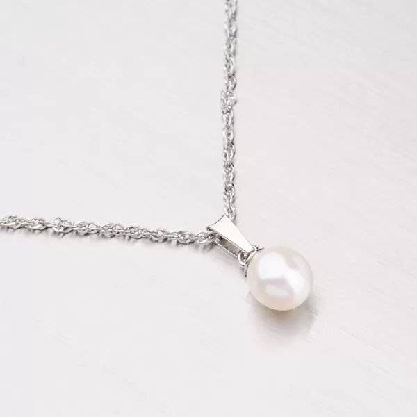 Zlatý prívesok s perlou 43-21152