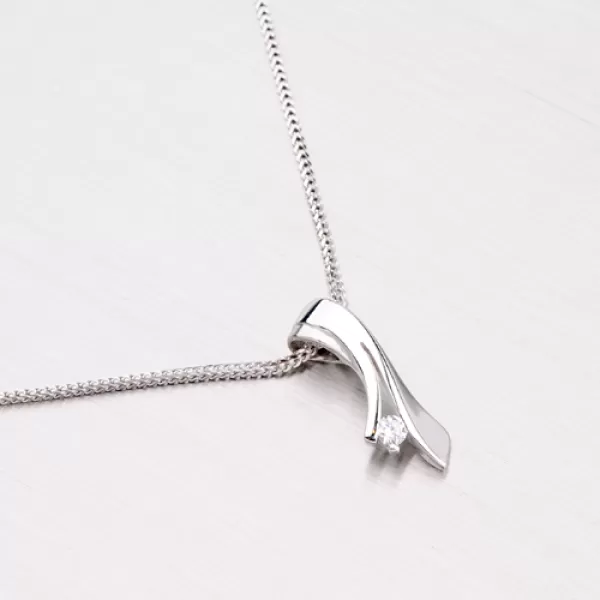 Prívesok so zirkónom DZ1796B