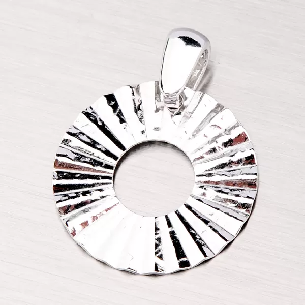 Prívesok zo striebra PN685A