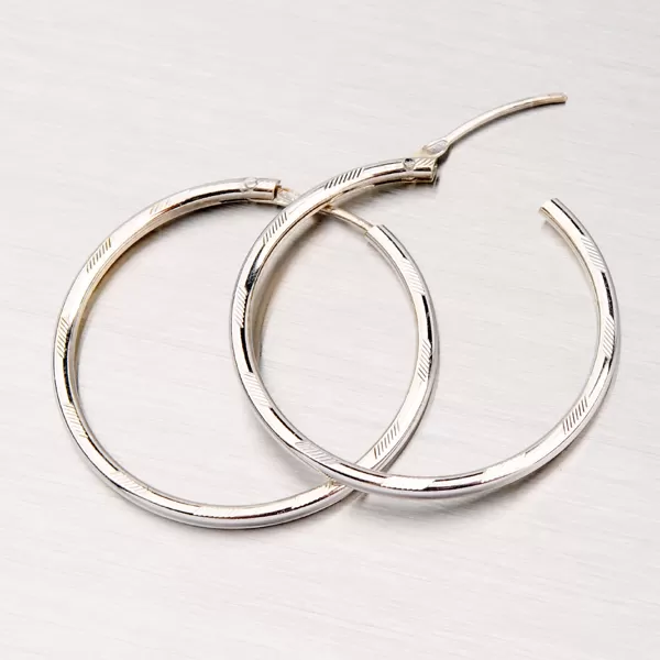 Gravírované strieborné kruhy M6669