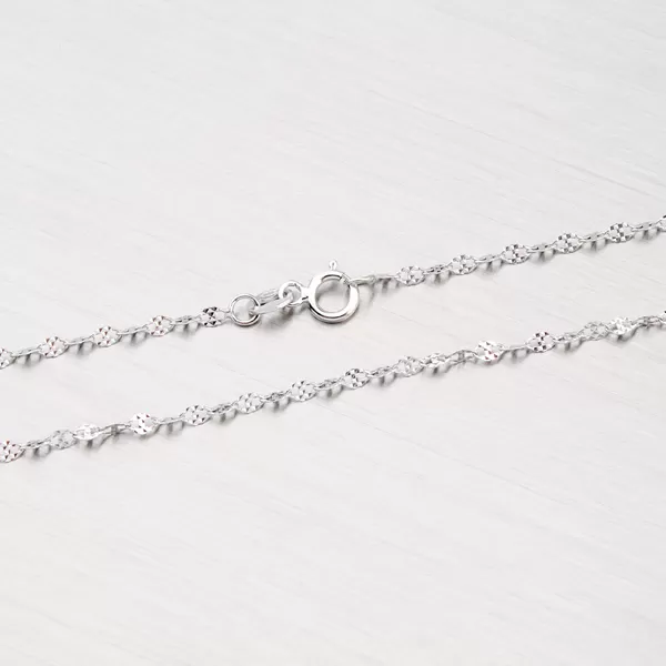 Gravírovaná retiazka z bieleho zlata 45-1578