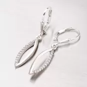 Visiace náušnice zo striebra so zirkónmi OKP-412M-OKS