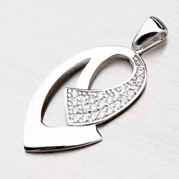 Prívesok zo striebra so zirkónmi ZS-010P-OKS