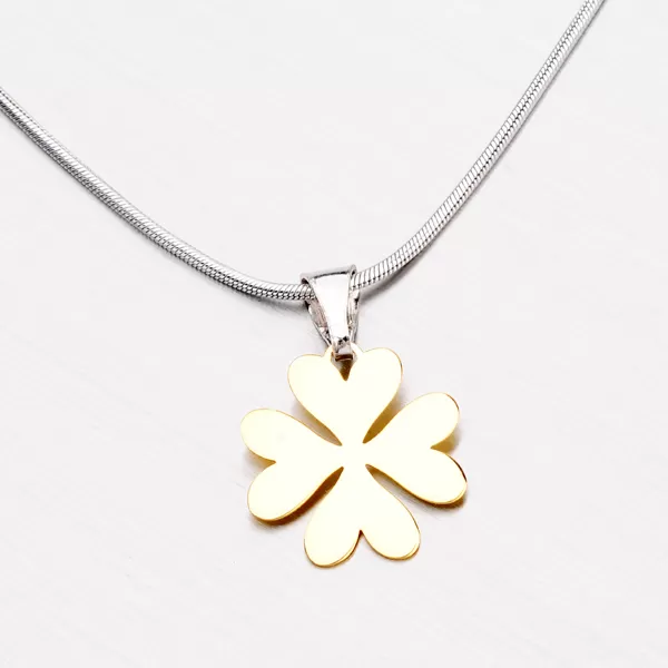 Strieborný prívesok v tvare štvorstálového ďateliny P1400184-1507-SLX