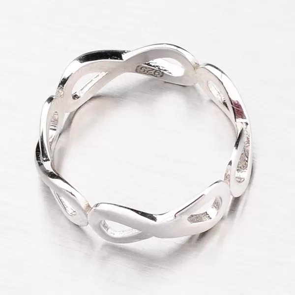Prsteň zo striebra HK-624-OKS