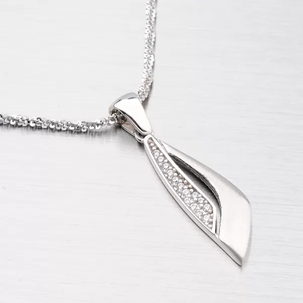 Strieborný prívesok so zirkónmi ZS-075/P-OKS