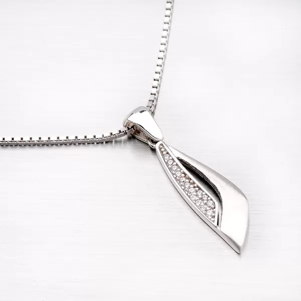 Strieborný prívesok so zirkónmi ZS-075/P-OKS