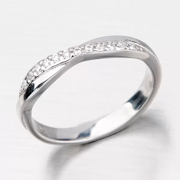 Jemný strieborný prsteň HK-627-OKS