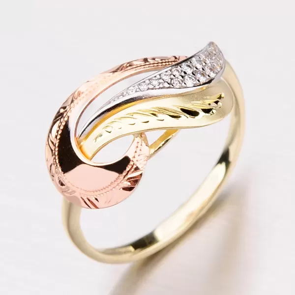 Zlatý prsteň so zirkónmi 51P-3109