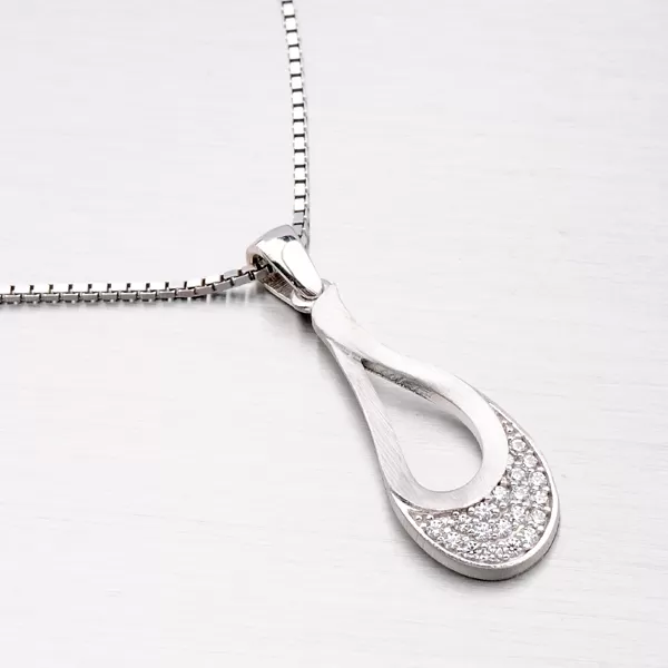 Strieborný prívesok so zirkónmi ZS-150/P-OKS