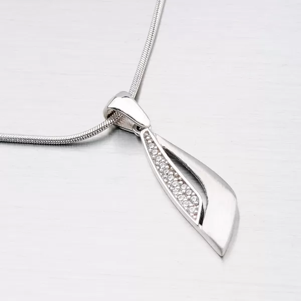 Strieborný prívesok so zirkónmi ZS-075/P-OKS