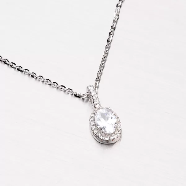 Žiarivý strieborný prívesok PXX18150003