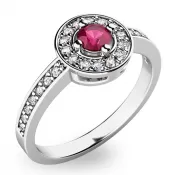 Zlatý prsteň s rubínom a diamantmi 10802B-ruka