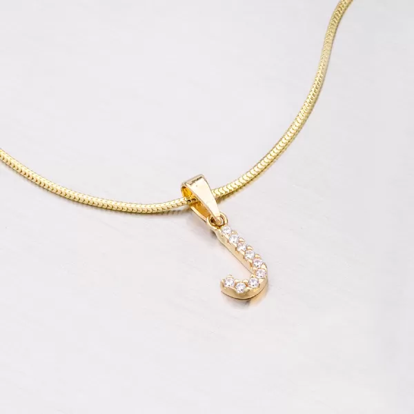 Zlatý prívesok - písmeno J 13-152-J