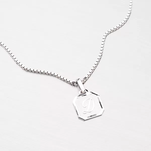 Prívesok s písmenkom D M5120-D