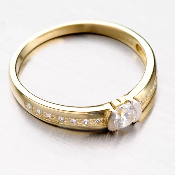 Krásny prsteň zo žltého zlata DZ2106-ZL