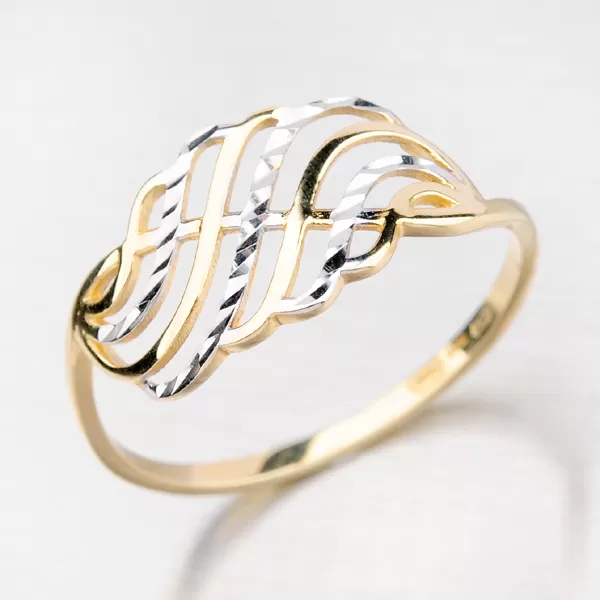 Zlatý prsteň zdobený gravírovaním 41-NP174