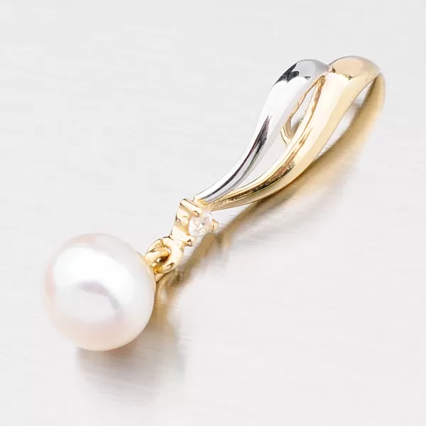 Nádherný prívesok zo zlata s perlou 43-21414