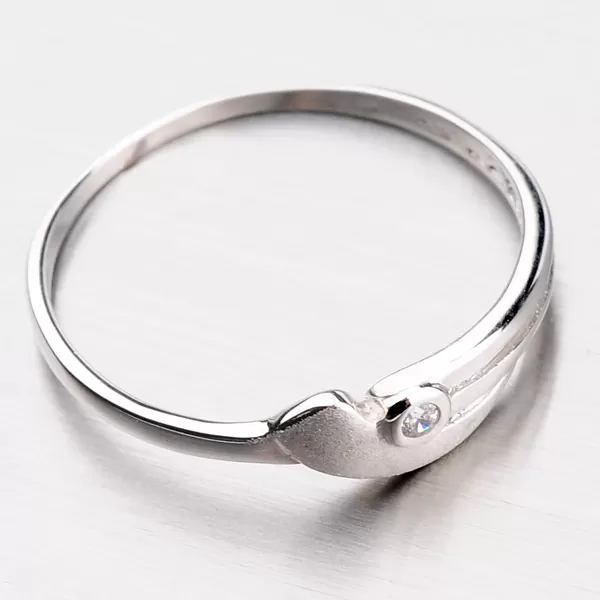 Zlatý prsteň so zirkónom DZ1662-B