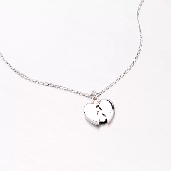 Strieborný náhrdelník so srdiečkom XKXC-5003