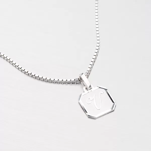 Prívesok s písmenkom V M5120-V