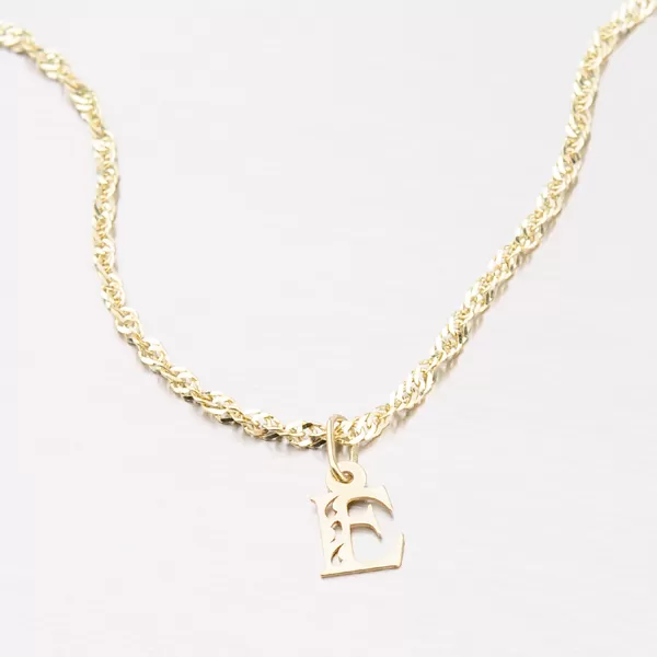 Zlaté písmeno E 442-0002-E