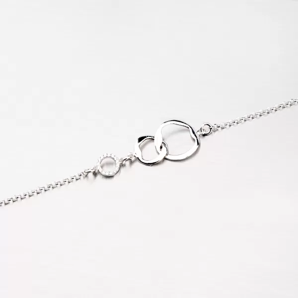 Strieborný náhrdelník s krúžkami a zirkónmi N1500315-0331-SLX