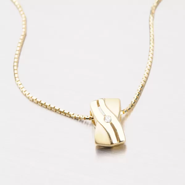 Prívesok zo žltého zlata DZ1751ZL