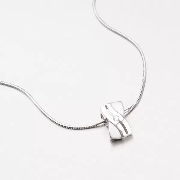 Prívesok z bieleho zlata DZ1751B