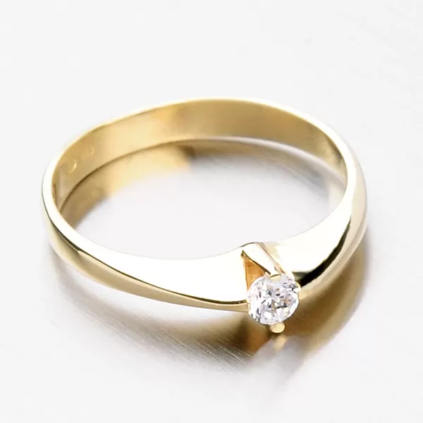 Krásny dámsky prsteň zo zlata DZ1956ZL