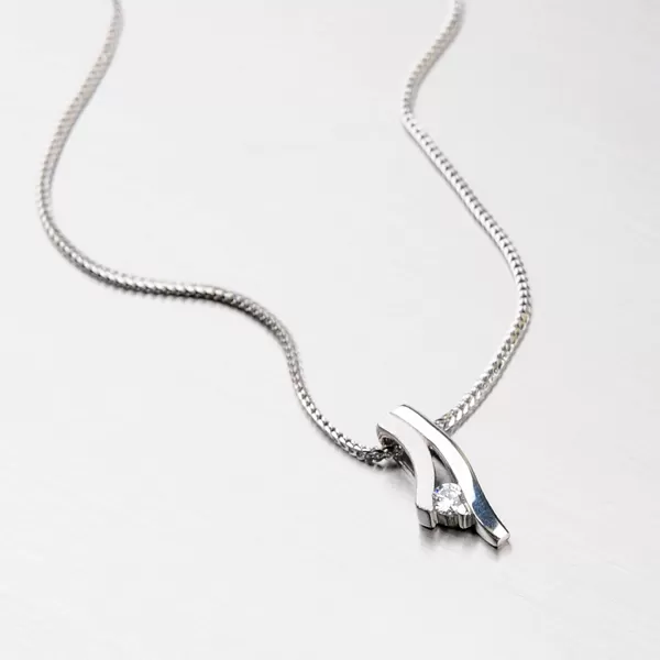 Prívesok so zirkónom DZ1730B-ZIR