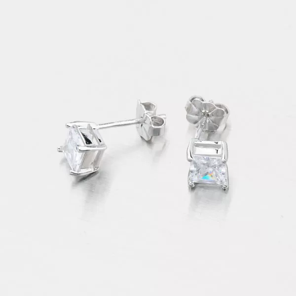 Strieborné kôstky so zirkónmi YNG2144