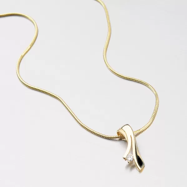 Prívesok so zirkónom DZ1796ZL