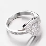 Krásny prsteň so zirkónmi DZ1970B