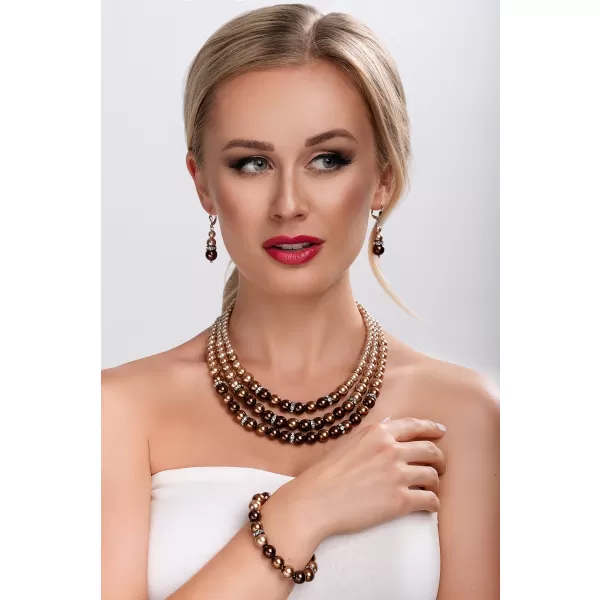 Strieborné náušnice visiace so syntetickými perlami a kryštálmi Swarovski hnedé okrúhle 31150.3