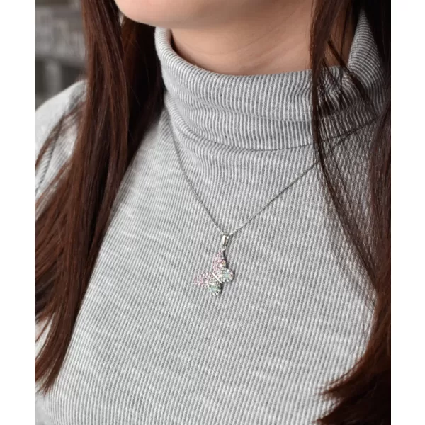 Strieborný prívesok s kryštálmi Swarovski mix farieb motýľ 34192.3 sakura