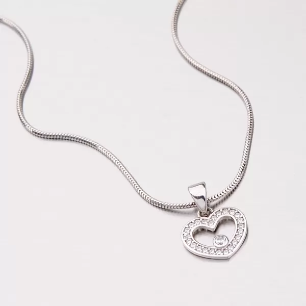 Zlatý prívesok srdca so zirkónmi 147-0874