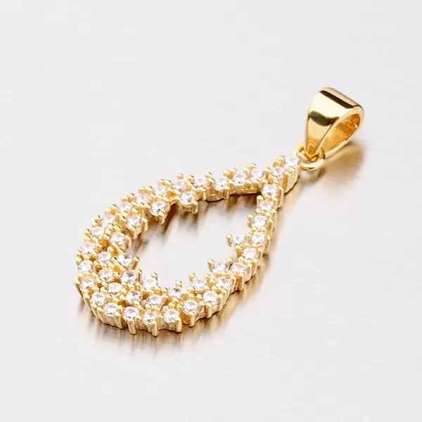 Zlatý prívesok so zirkónmi 142-1020