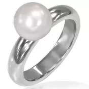 Prsteň zdobený sladkovodnou perlou GRCZ135